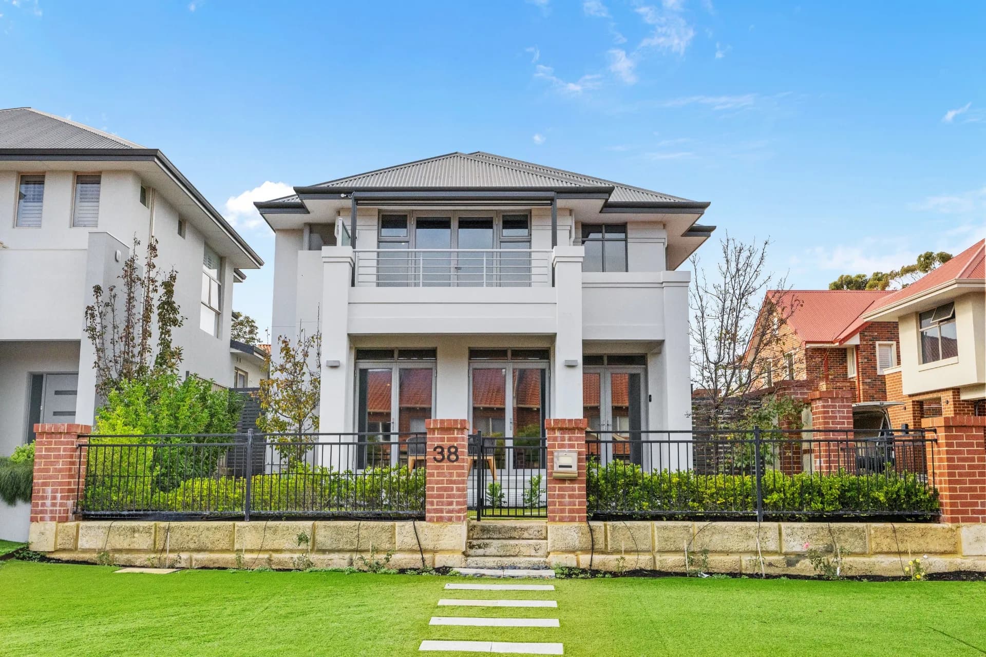 38 Abbey Gardens, Mount Claremont, WA, Mount Claremont - Image 1