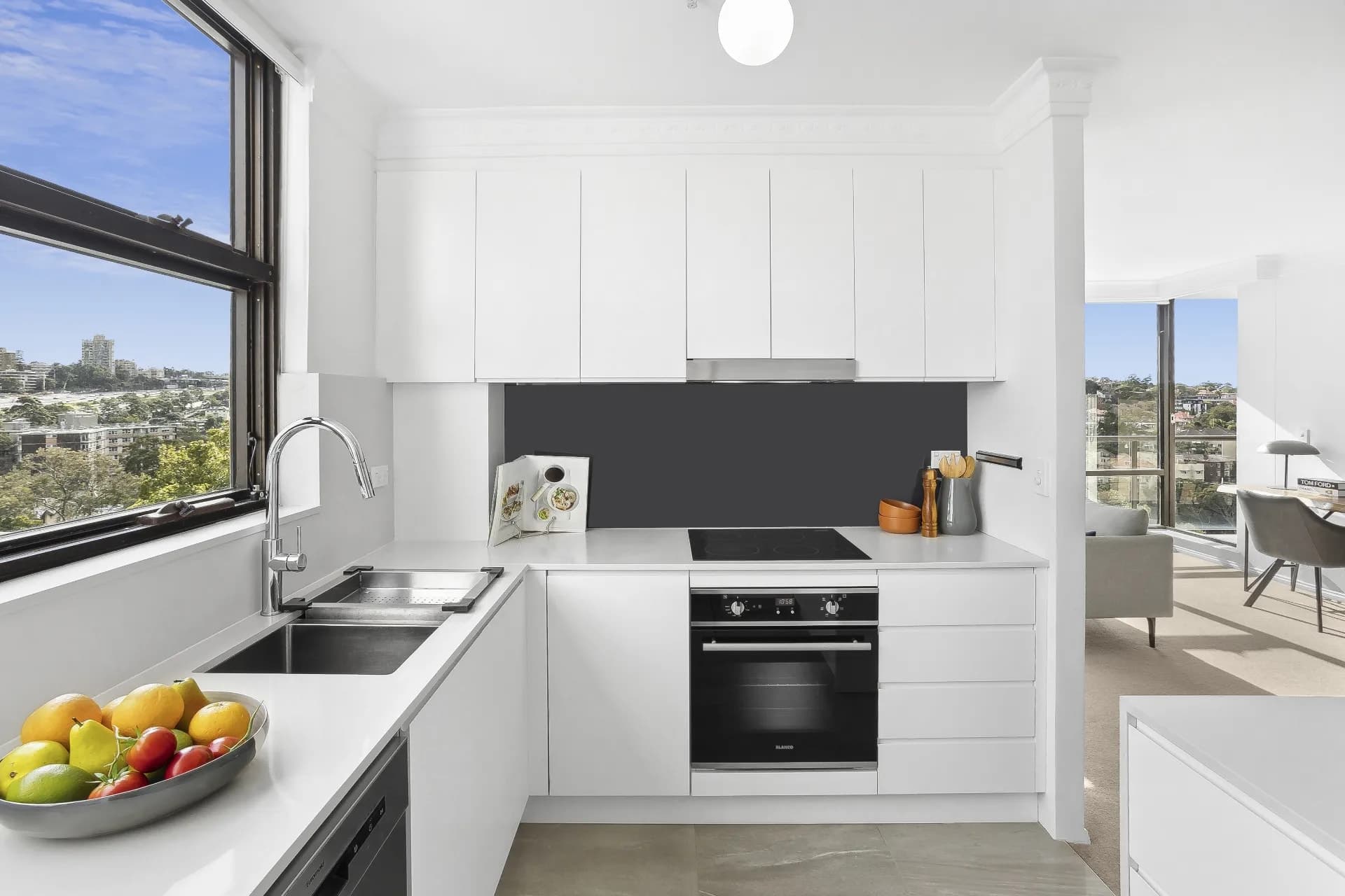 6C/50 Whaling  Road, North Sydney, NSW, North Sydney - Thumbnail 5