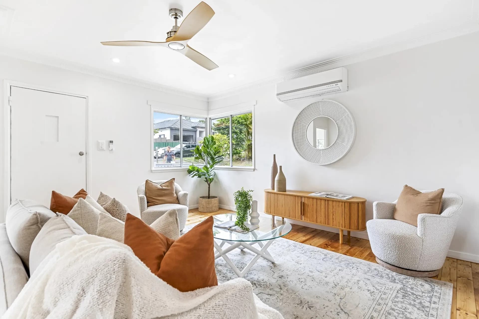 49 Canterbury Street, Mount Gravatt East, QLD, Mount Gravatt East - Thumbnail 2