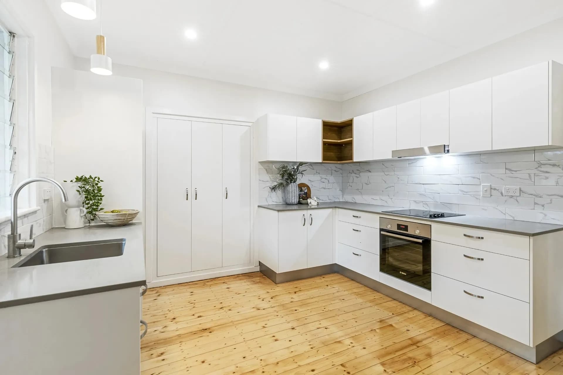 49 Canterbury Street, Mount Gravatt East, QLD, Mount Gravatt East - Thumbnail 5