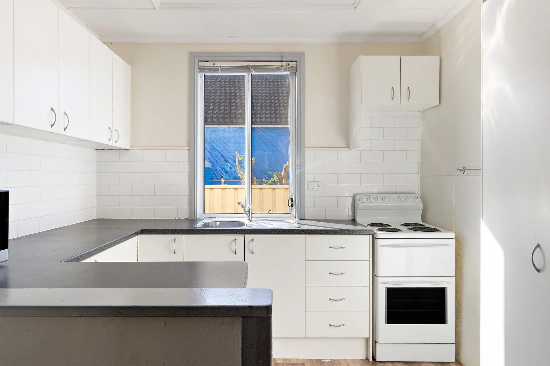 6 Macquarie Street, Swansea, NSW, Swansea - Thumbnail 3