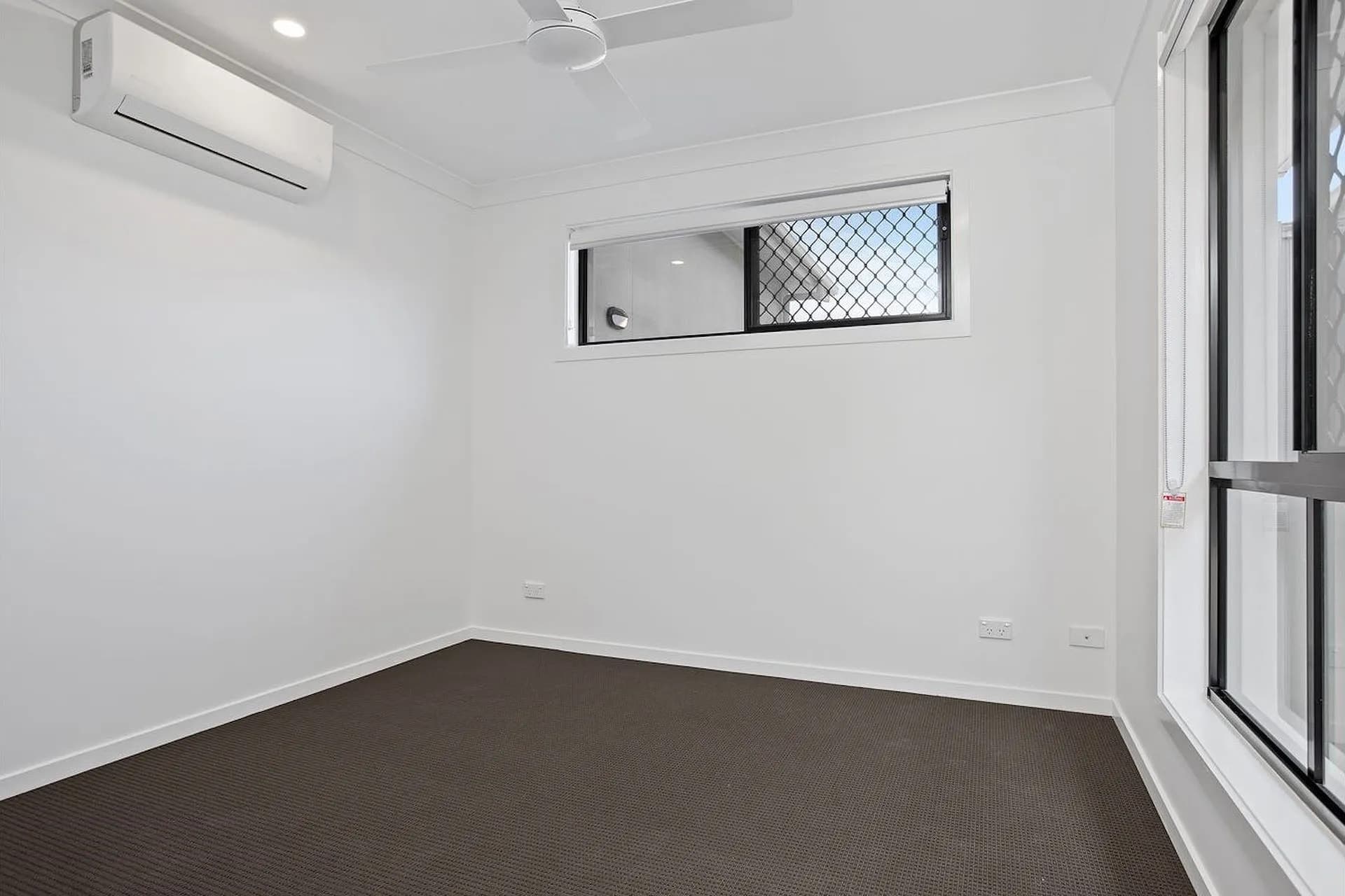 15 Santa Fe  Close, Cameron Park, NSW, Cameron Park - Thumbnail 5