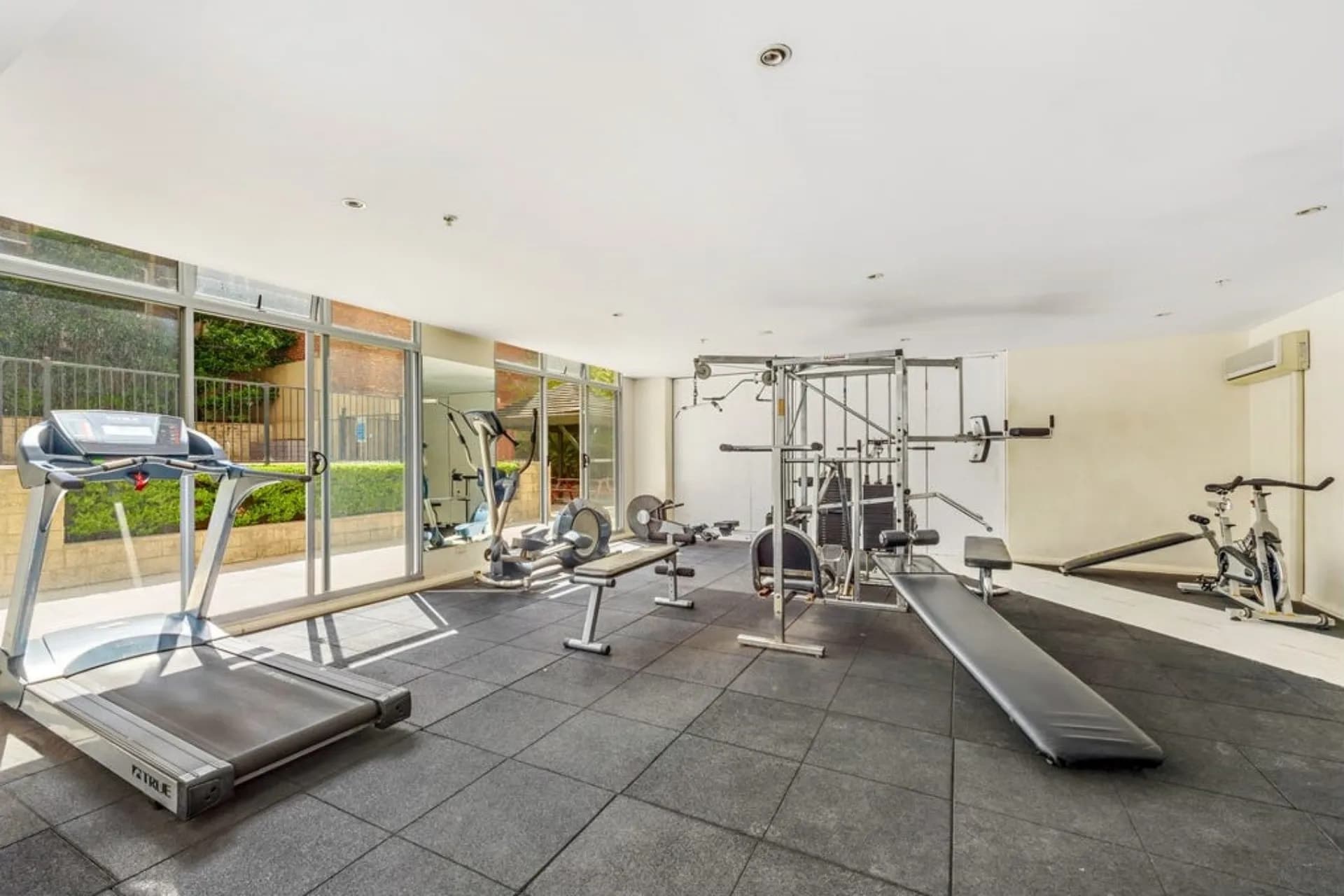 Unit 43/6-18 Poplar  Street, Surry Hills, NSW, Surry Hills - Thumbnail 7
