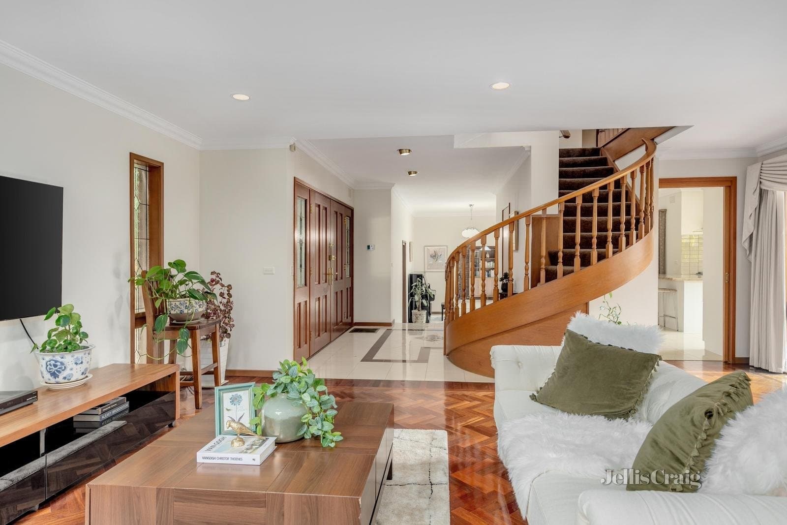 237 Serpells Road, Templestowe, Templestowe - Thumbnail 2