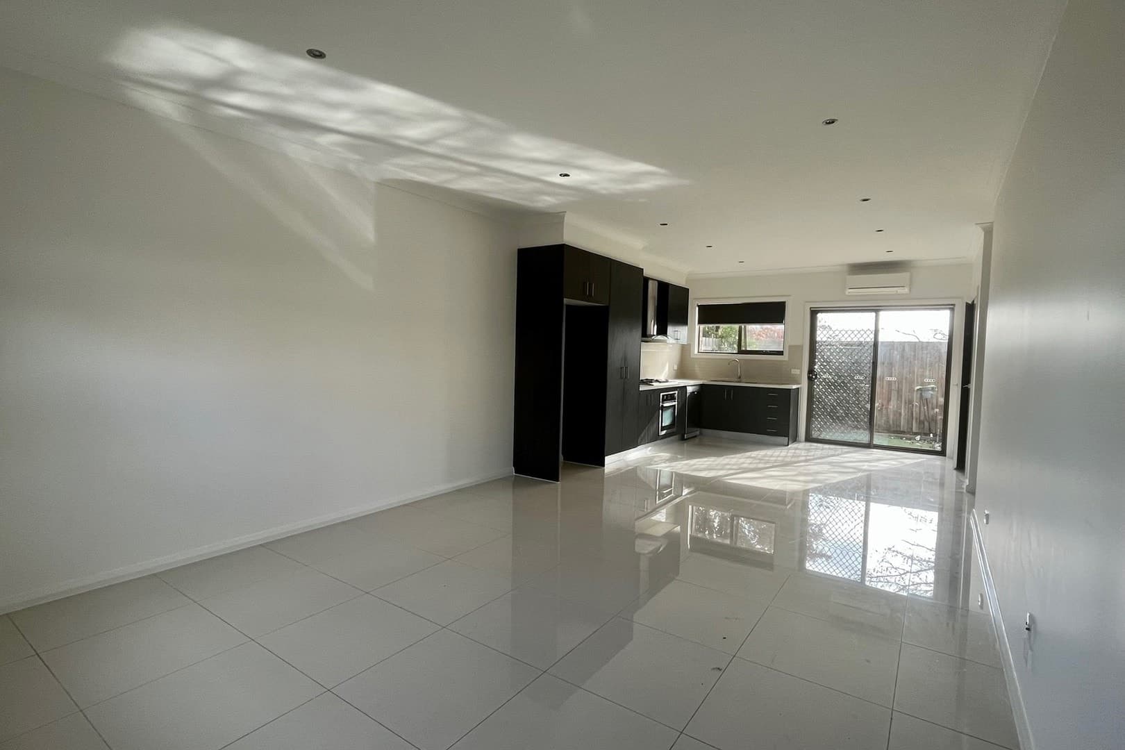 3 Myrtle Street, Thomastown, VIC 3074, Thomastown - Thumbnail 4