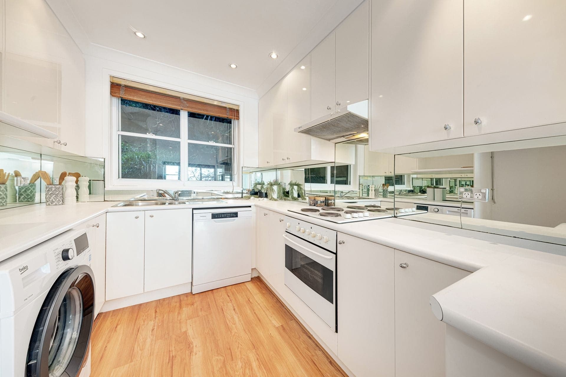 3/2 Landenburg Place Greenwich NSW, Greenwich - Thumbnail 5