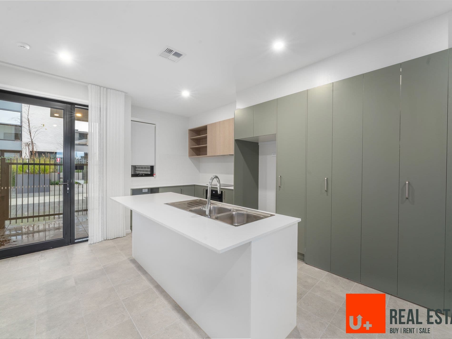 20 / 75 Kate Crace Street, GUNGAHLIN, Gungahlin - Thumbnail 4