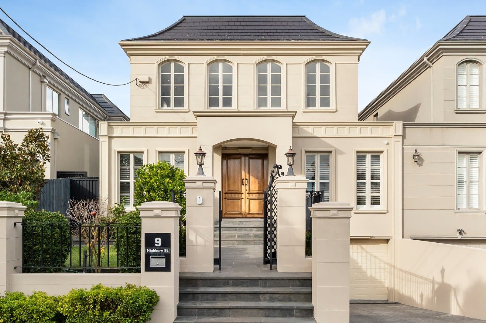 9 Highbury Street, Balwyn North - Image 1