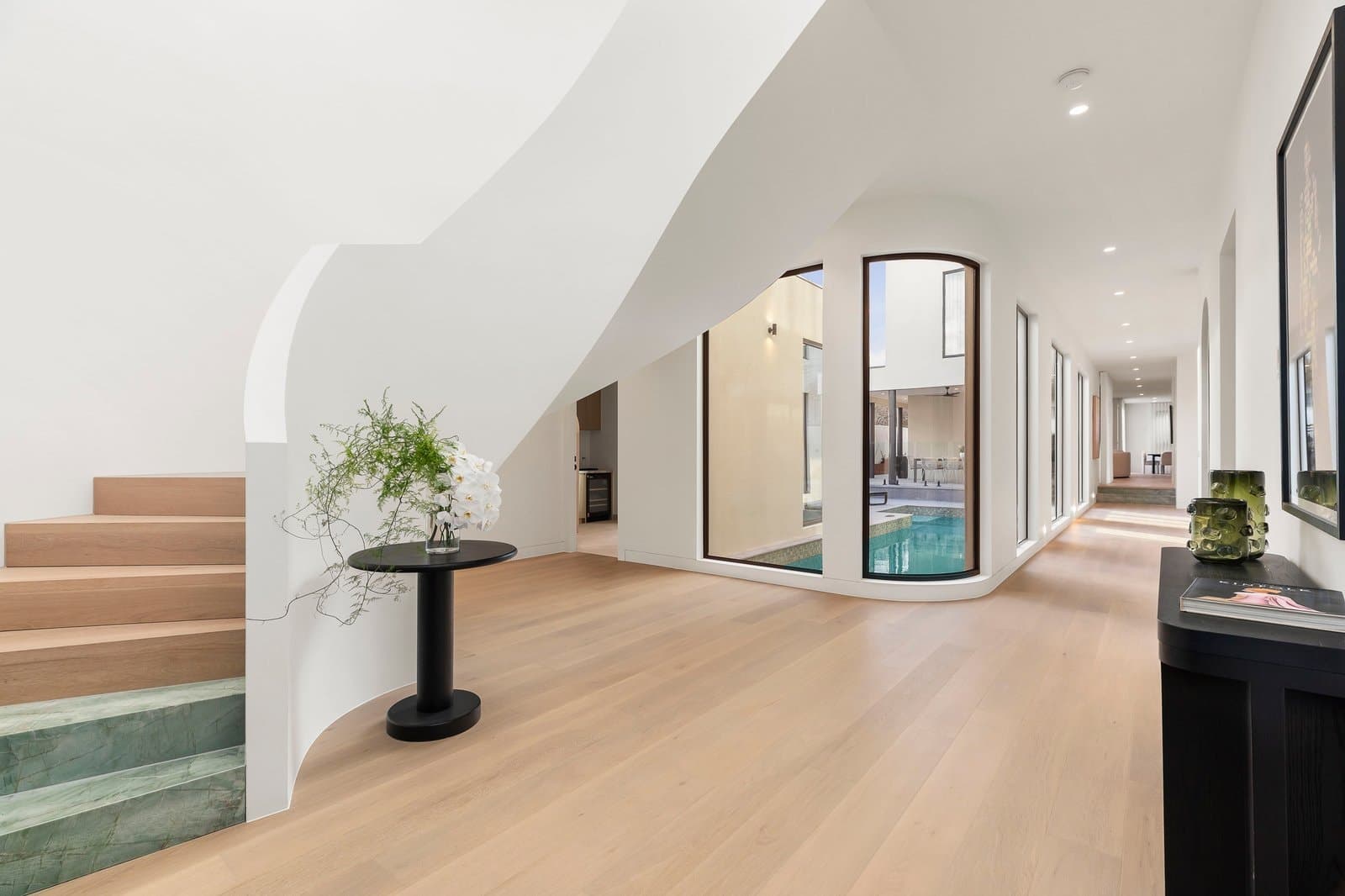 83 High Street, Glen Iris - Thumbnail 2