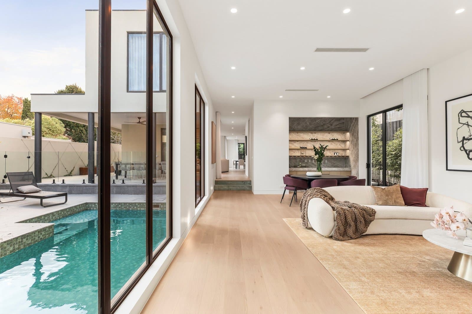 83 High Street, Glen Iris - Thumbnail 3