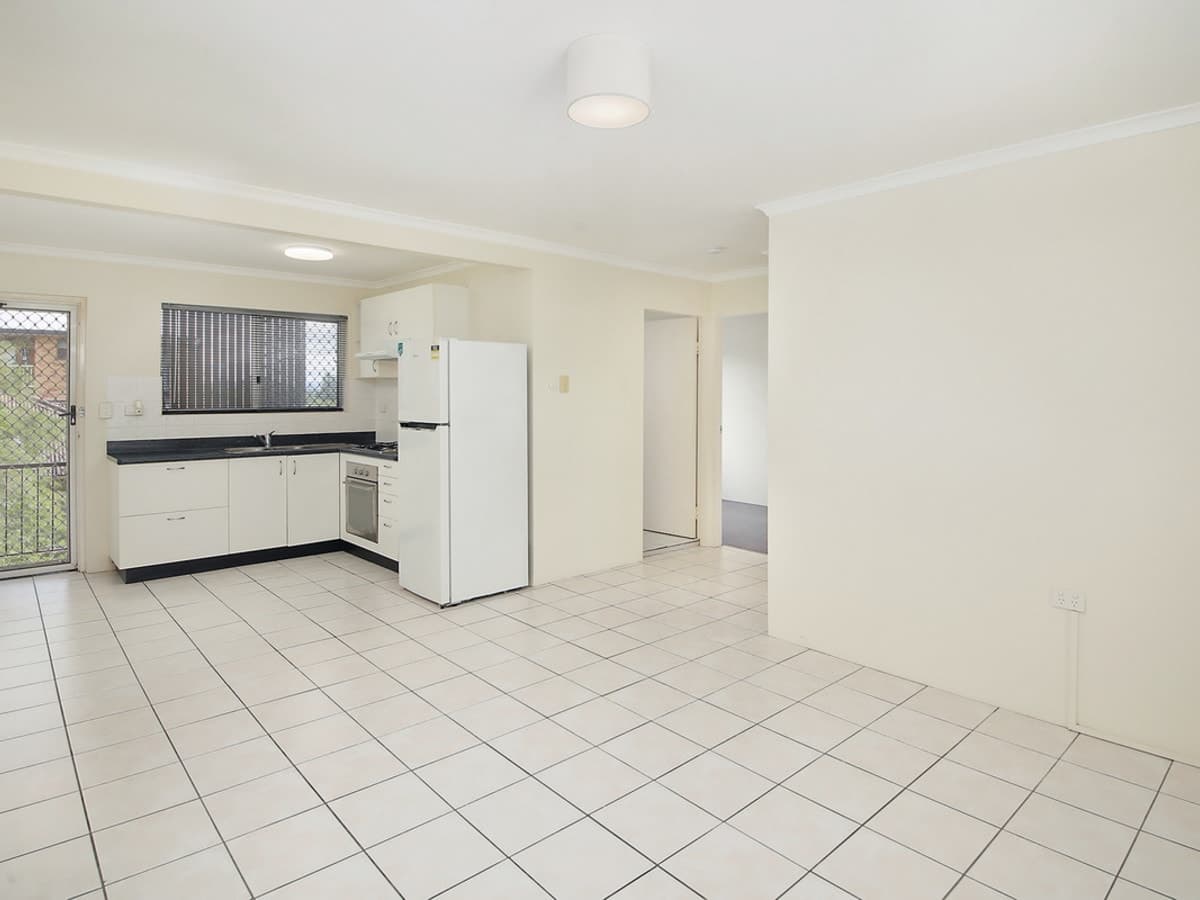 2/60 Gainsborough Street, Moorooka - Thumbnail 3