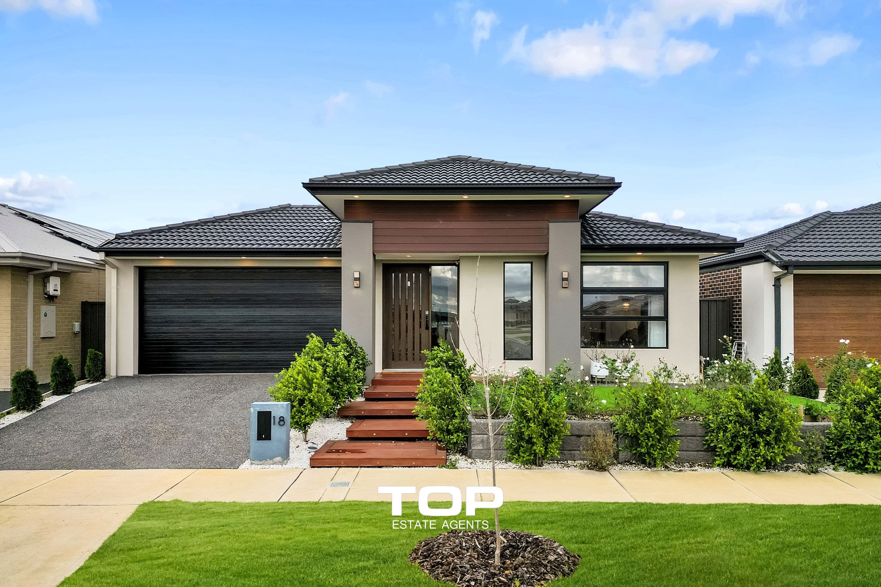 18 Olympic Parade, Clyde - Image 1