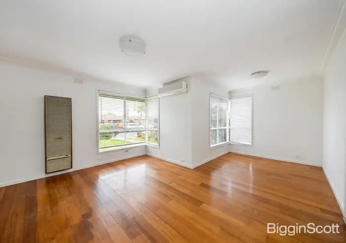 15 Mckirdy Street, Springvale, VIC, Springvale - Thumbnail 3
