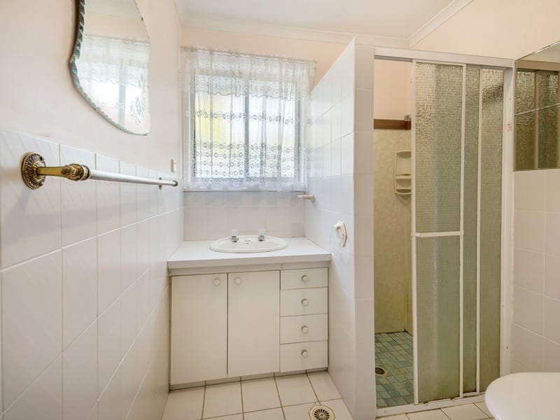 8 Laidley Place, HELENSVALE  QLD  4212, Helensvale - Thumbnail 6