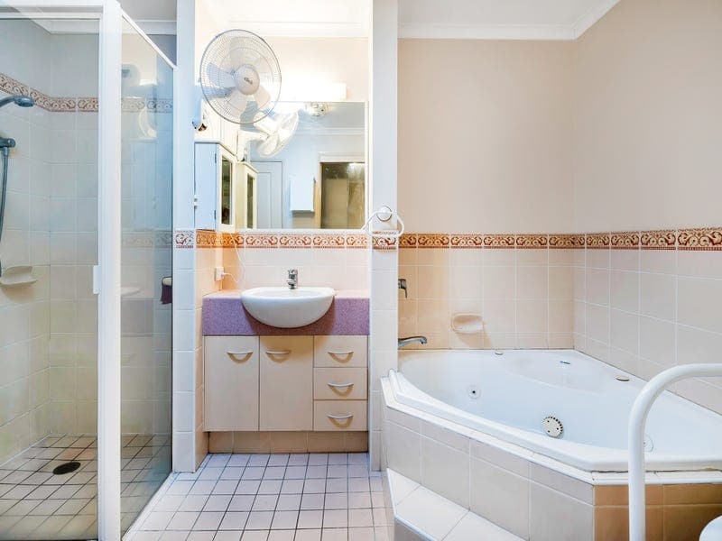 6/44 Helensvale Road, HELENSVALE  QLD  4212, Helensvale - Thumbnail 3