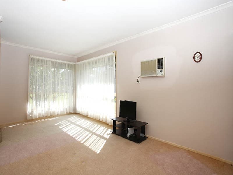 16 Tivoli Court, CARRARA  QLD  4211, Carrara - Thumbnail 2