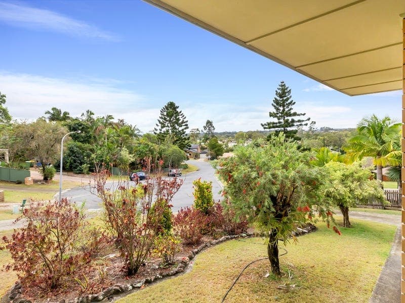 8 Warwick Place, HELENSVALE  QLD  4212, Helensvale - Thumbnail 3