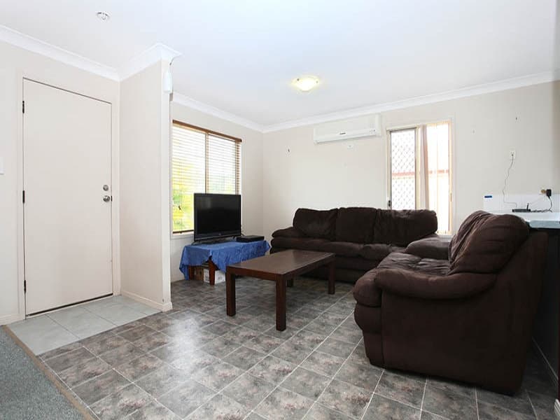 15 Madasin Close, ARUNDEL  QLD  4214, Arundel - Thumbnail 4