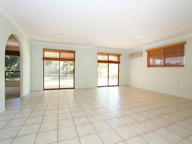 86 Parkes Drive, HELENSVALE  QLD  4212, Helensvale - Thumbnail 8
