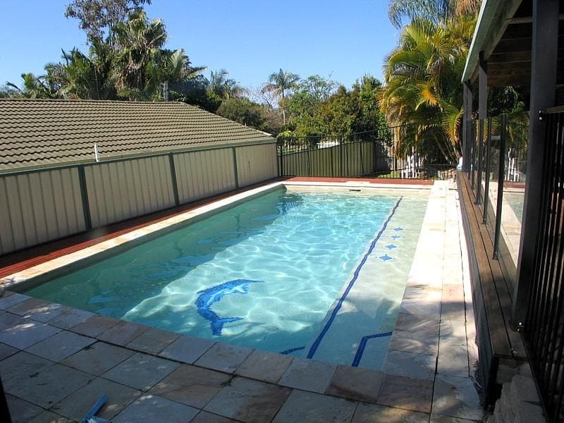 8 Bradstone Rd, CARRARA  QLD  4211, Carrara - Thumbnail 2