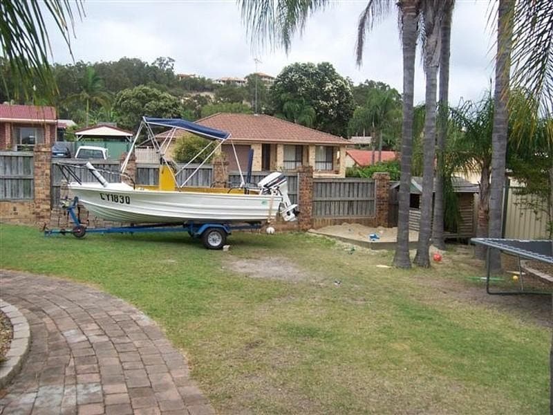 8 Bradstone Rd, CARRARA  QLD  4211, Carrara - Thumbnail 7
