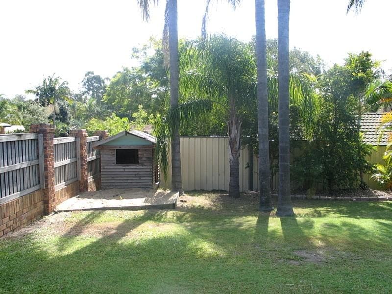 8 Bradstone Rd, CARRARA  QLD  4211, Carrara - Thumbnail 8