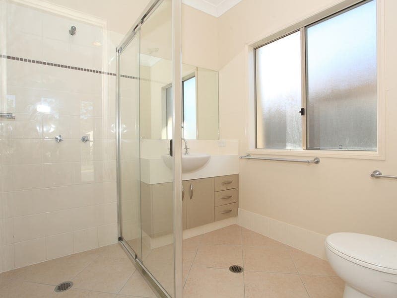 25 Lenton Street, COOMERA  QLD  4209, Coomera - Thumbnail 3