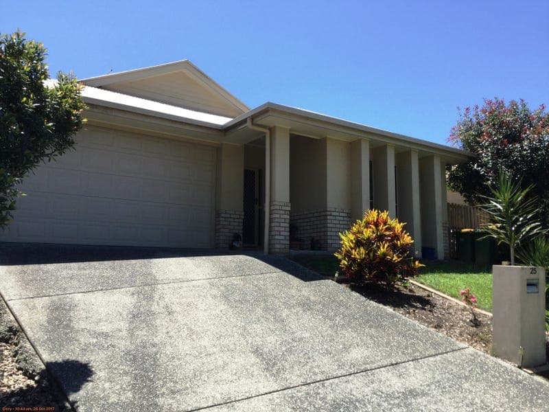 25 Lenton Street, COOMERA  QLD  4209, Coomera - Thumbnail 4