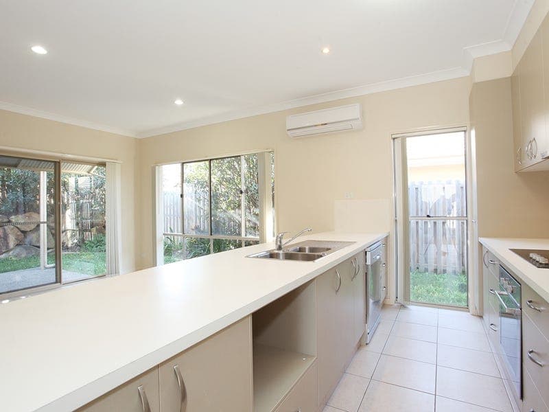 25 Lenton Street, COOMERA  QLD  4209, Coomera - Thumbnail 6