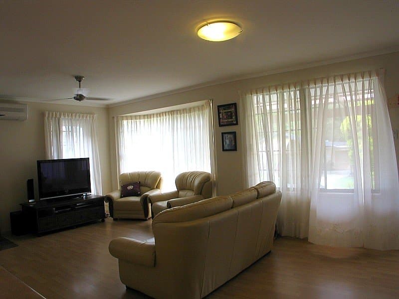 8 Guthrie Pde, CARRARA  QLD  4211, Carrara - Thumbnail 6