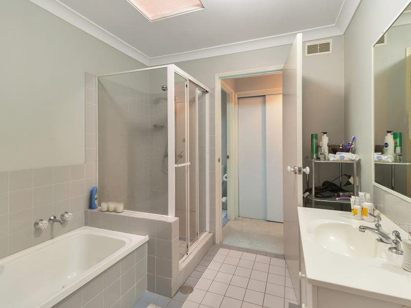 21/1 Doyalson Place, HELENSVALE  QLD  4212, Helensvale - Thumbnail 8