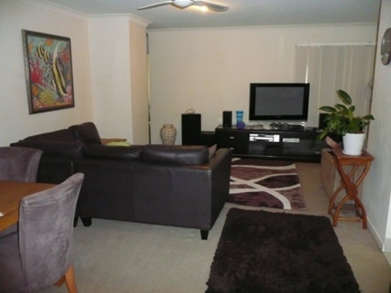 6/24 Amsonia Court, ARUNDEL  QLD  4214, Arundel - Thumbnail 7