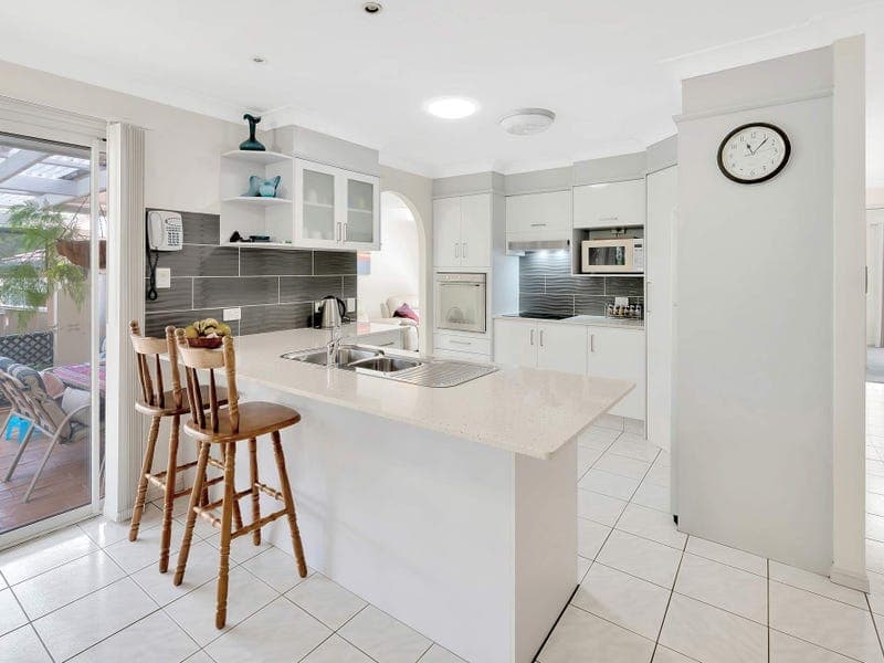 3 Atkins Place, HELENSVALE  QLD  4212, Helensvale - Image 1