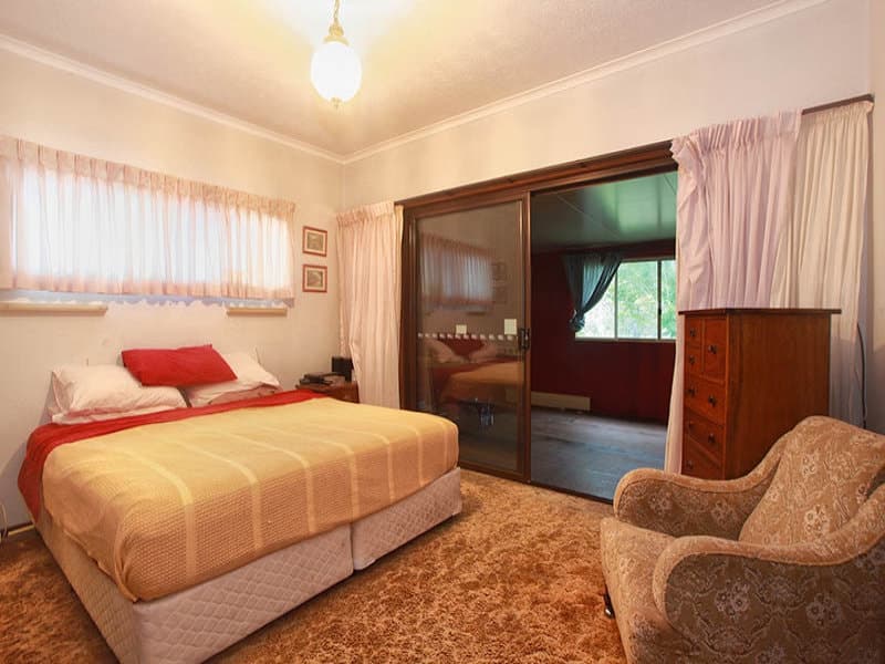 10 Eildon Place, HELENSVALE  QLD  4212, Helensvale - Image 1
