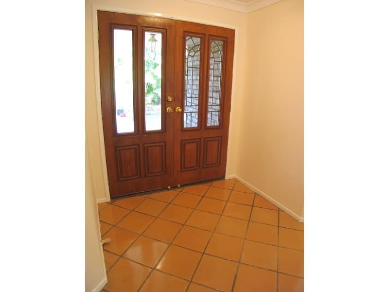 111 Hickey Way, CARRARA  QLD  4211, Carrara - Thumbnail 4