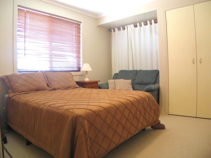 16 Tiley Crt, HIGHLAND PARK  QLD  4211, Highland Park - Thumbnail 3