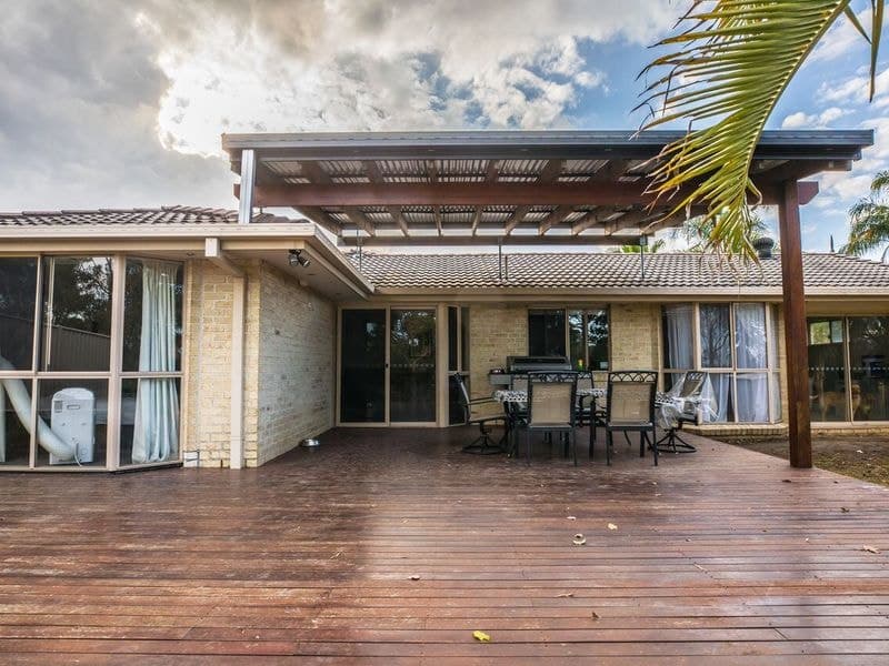 9 Edgemount Court, OXENFORD  QLD  4210, Oxenford - Thumbnail 3
