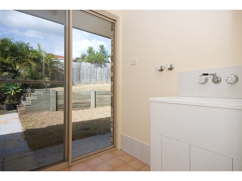 10 Knight Crescent, NERANG  QLD  4211, Nerang - Thumbnail 5