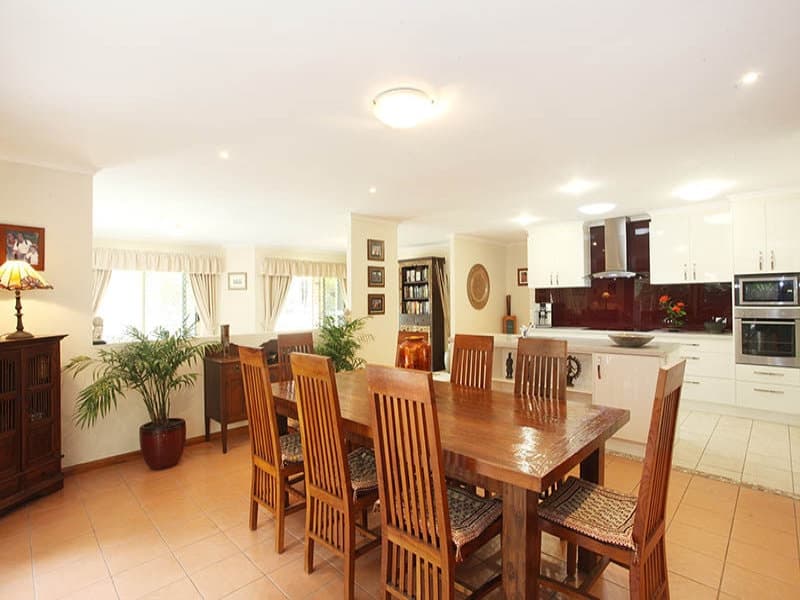 33 Cootharaba Drive, HELENSVALE  QLD  4212, Helensvale - Thumbnail 7