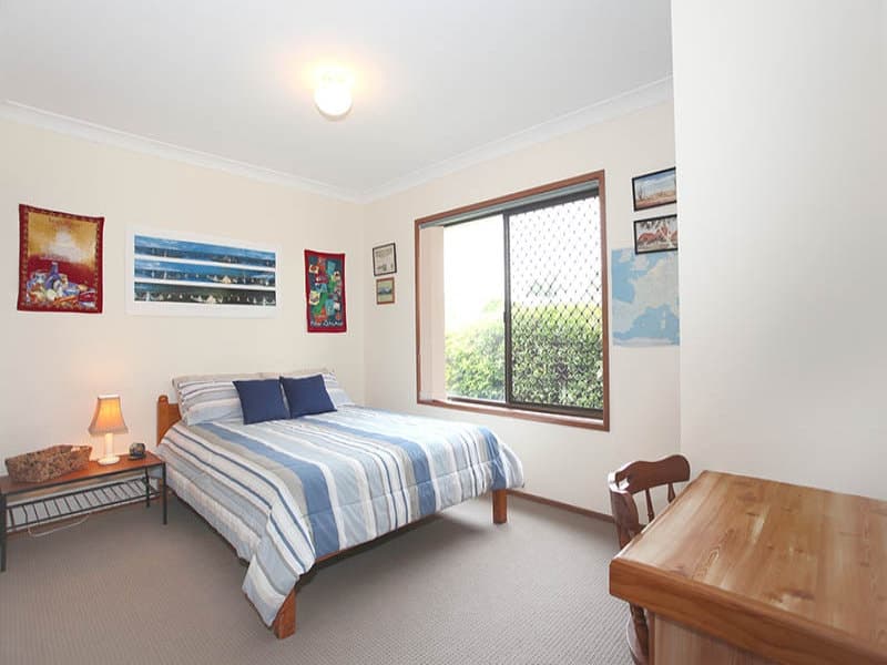 3 Mullewa Crescent, HELENSVALE  QLD  4212, Helensvale - Thumbnail 2