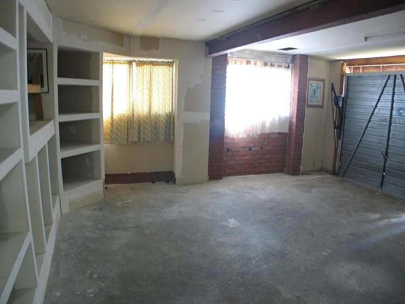 1 Marble Drive, CARRARA  QLD  4211, Carrara - Thumbnail 6