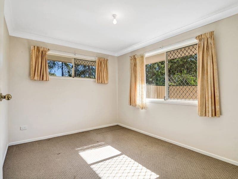49 Kingaroy Avenue, HELENSVALE  QLD  4212, Helensvale - Thumbnail 4