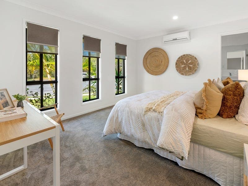 39 Casuarina Way, HELENSVALE  QLD  4212, Helensvale - Thumbnail 3