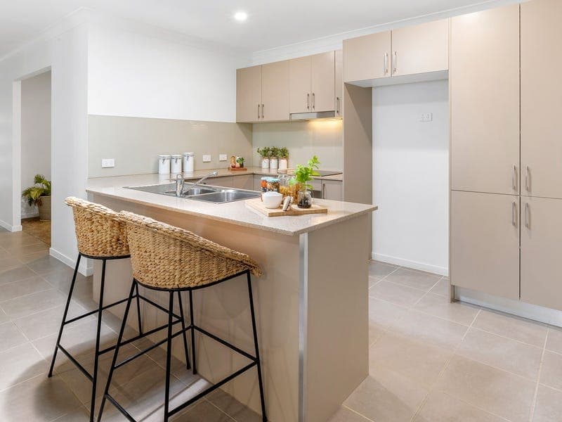 39 Casuarina Way, HELENSVALE  QLD  4212, Helensvale - Thumbnail 5