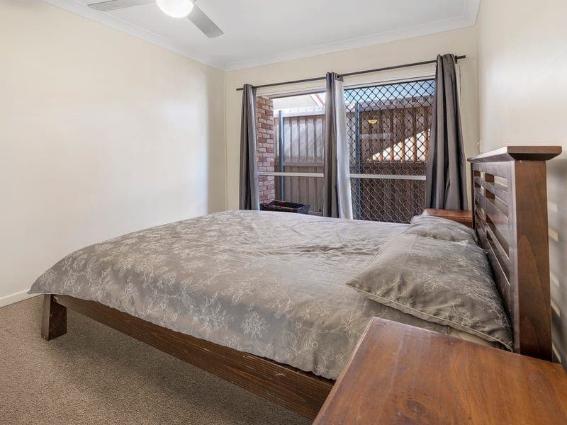 14 Boonah Ct, HELENSVALE  QLD  4212, Helensvale - Thumbnail 4