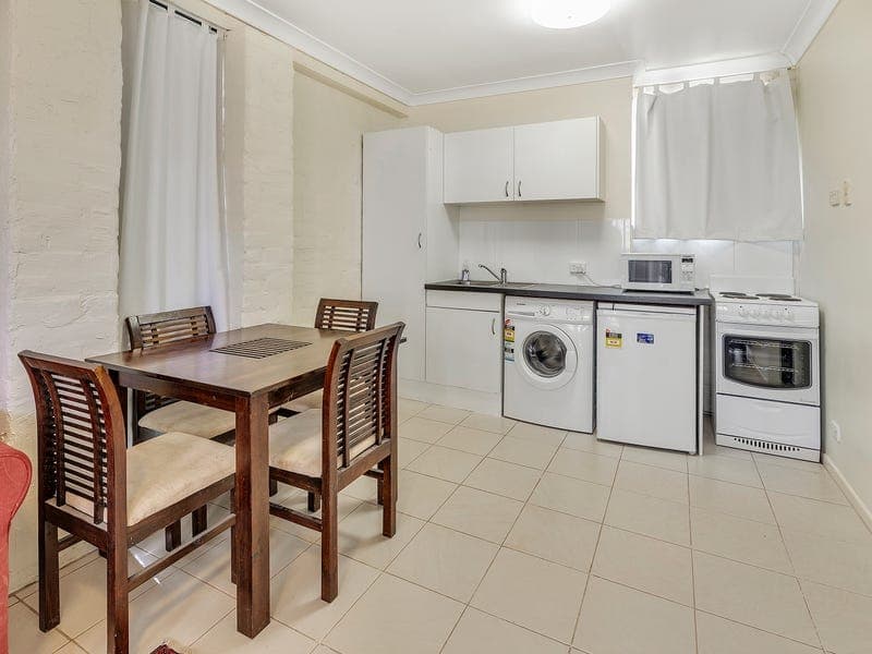 14 Boonah Ct, HELENSVALE  QLD  4212, Helensvale - Thumbnail 5