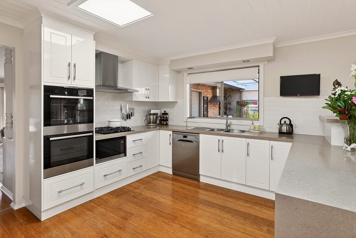 13 Angela Court, Warrnambool VIC 3280, Warrnambool - Thumbnail 4