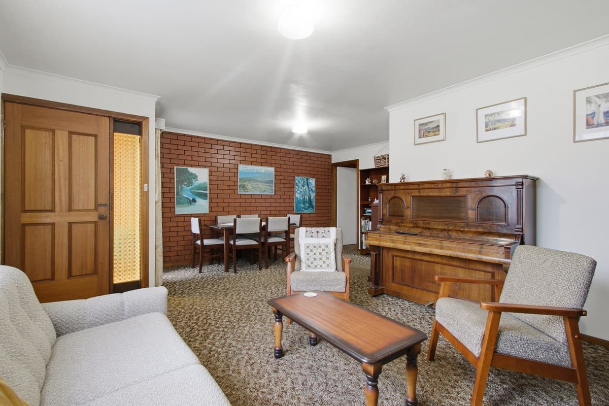 2 / 17 Sinclair Avenue, Morwell VIC 3840, Morwell - Thumbnail 4