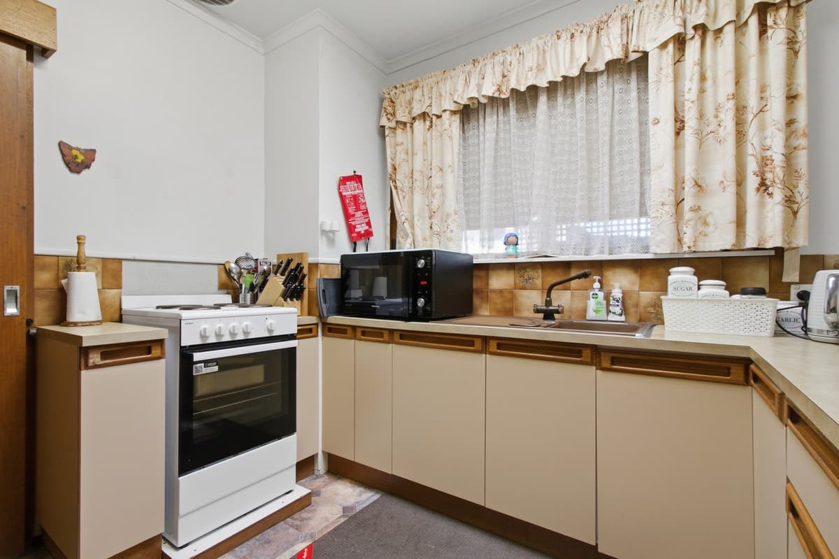 12 Budge Street, Morwell VIC 3840, Morwell - Thumbnail 7