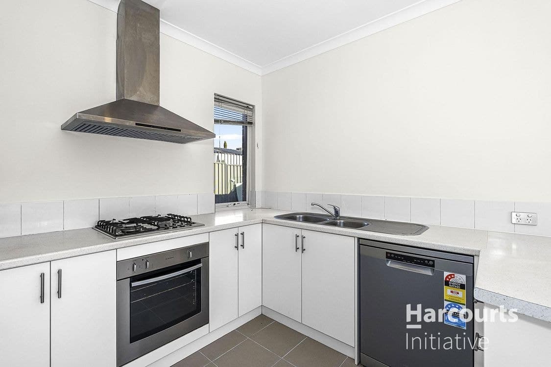 255B Mirrabooka Avenue, BALGA, WA 6061, Balga - Thumbnail 3